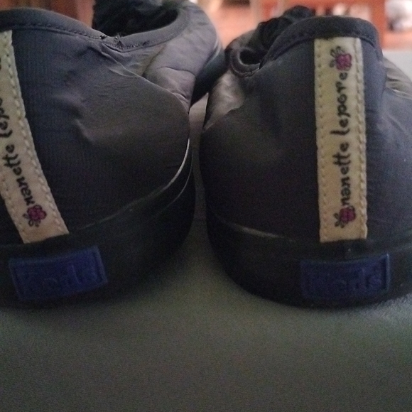 Ladies Keds Flats - Picture 4 of 4